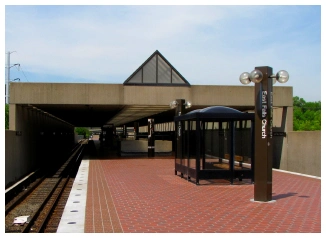 East Falls Church Metro